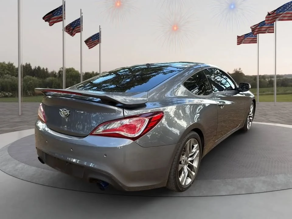 2015 Hyundai Genesis Coupe - Image 5 of 10