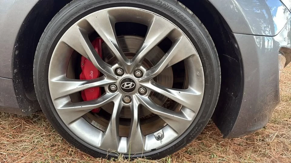 2015 Hyundai Genesis Coupe - Image 10 of 10