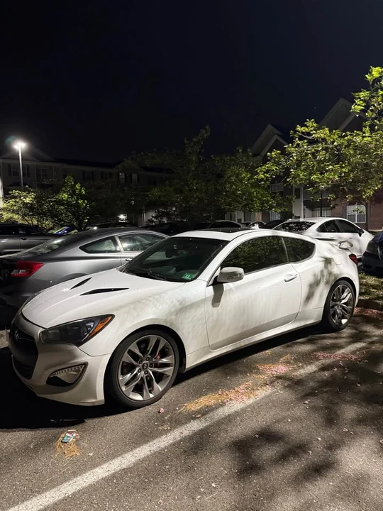 2015 Hyundai Genesis Coupe - Image 2 of 9