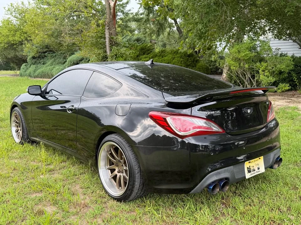 2015 Hyundai Genesis Coupe - Image 4 of 13