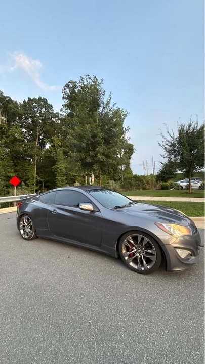 2015 Hyundai Genesis Coupe - Image 7 of 12