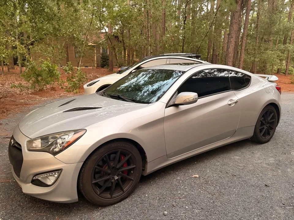 2015 Hyundai Genesis Coupe - Image 4 of 8