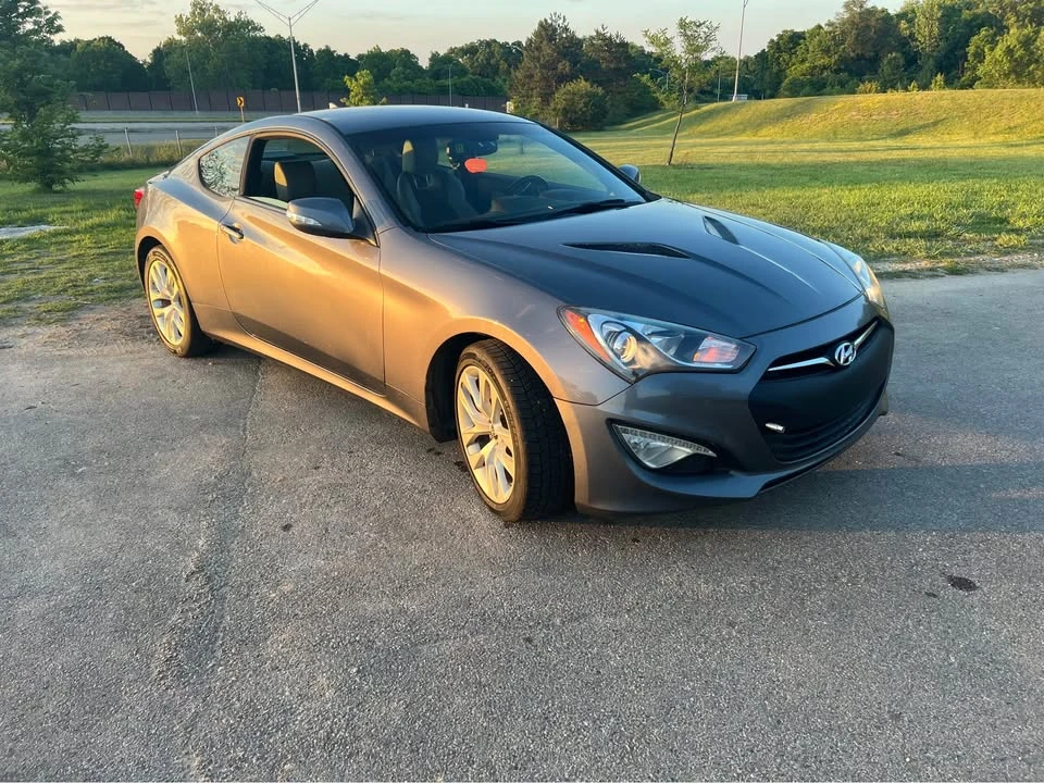 2015 Hyundai Genesis Coupe - Image 3 of 6