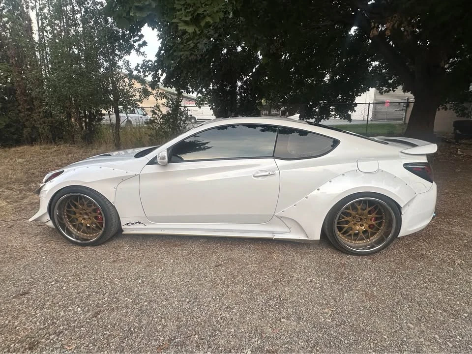 2015 Hyundai Genesis Coupe - Image 3 of 16