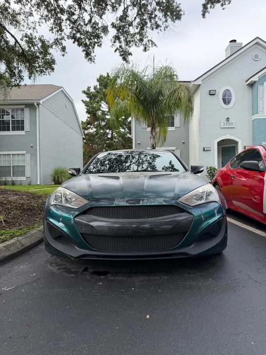 2015 Hyundai Genesis Coupe - Image 2 of 20
