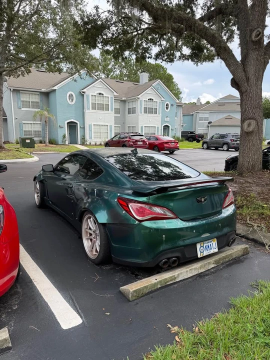 2015 Hyundai Genesis Coupe - Image 9 of 20