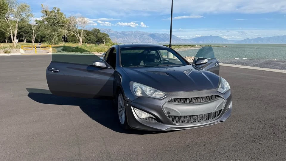 2015 Hyundai Genesis Coupe - Image 4 of 16