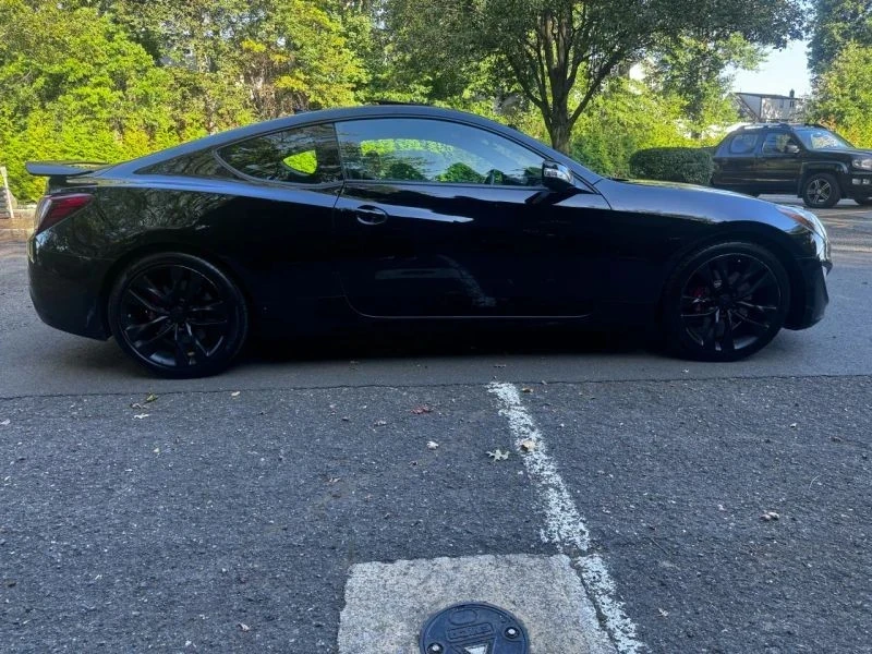 2015 Hyundai Genesis Coupe - Image 8 of 12
