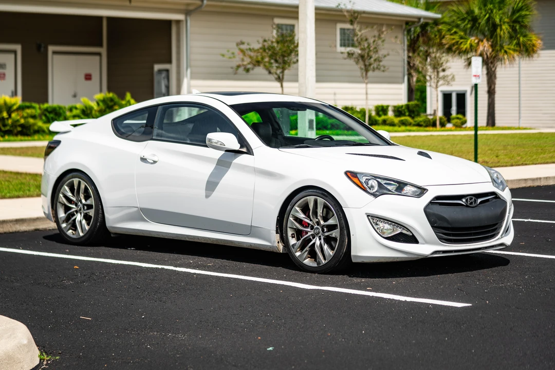 2015 Hyundai Genesis Coupe - Image 31 of 31