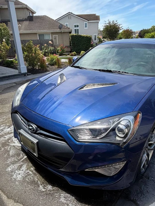2015 Hyundai Genesis Coupe - Image 10 of 15