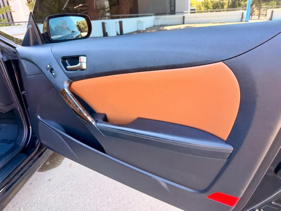 2015 Hyundai Genesis Coupe - Image 13 of 20