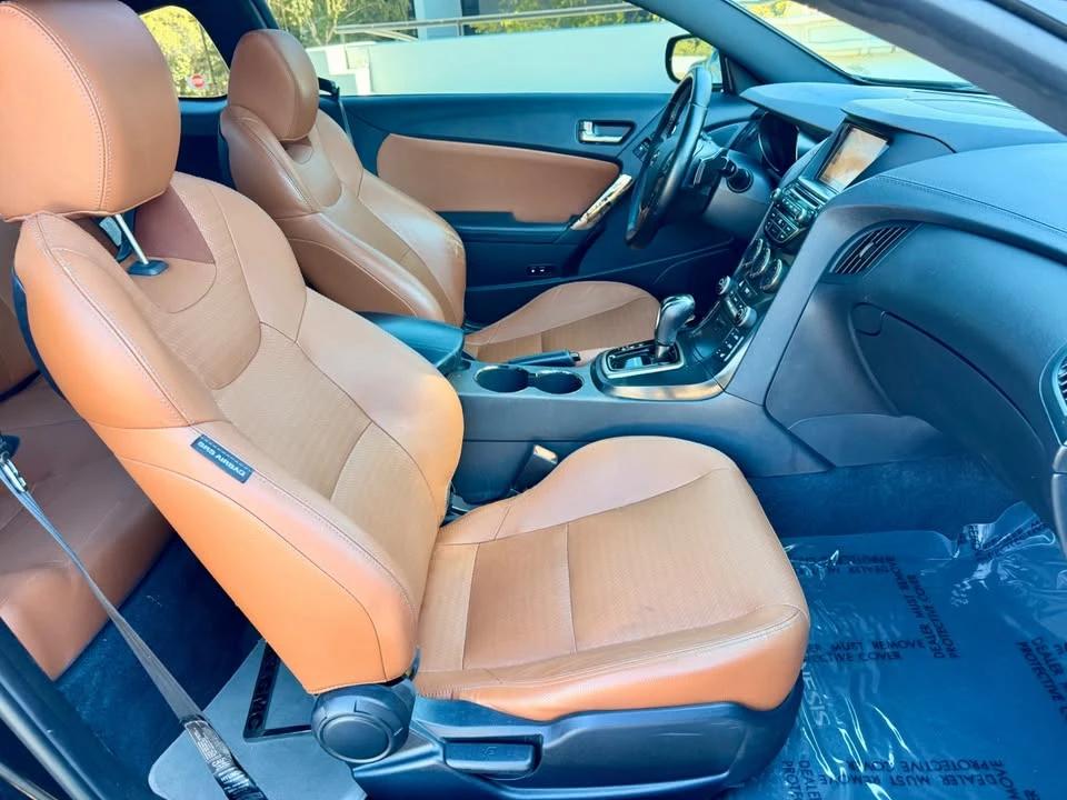 2015 Hyundai Genesis Coupe - Image 14 of 20