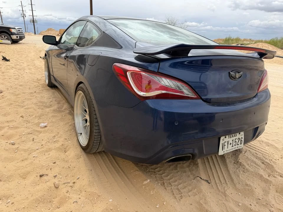 2015 Hyundai Genesis Coupe - Image 5 of 13