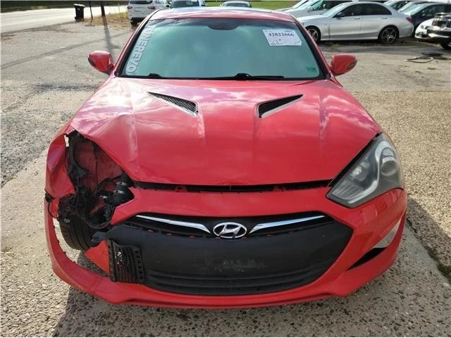 2015 Hyundai Genesis Coupe - Image 8 of 31