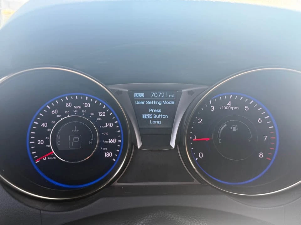 2015 Hyundai Genesis Coupe - Image 2 of 8