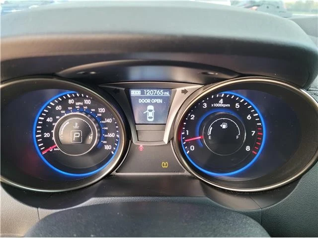 2015 Hyundai Genesis Coupe - Image 29 of 31
