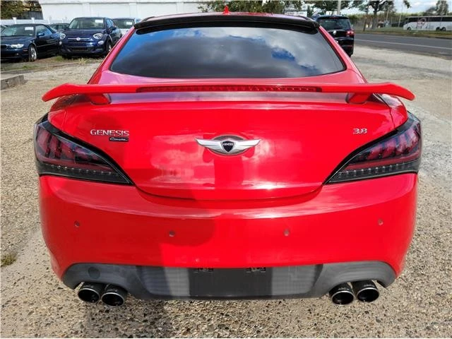 2015 Hyundai Genesis Coupe - Image 4 of 21