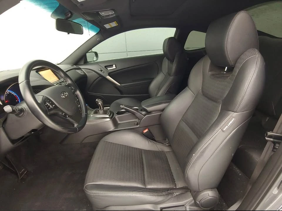 2015 Hyundai Genesis Coupe - Image 4 of 6