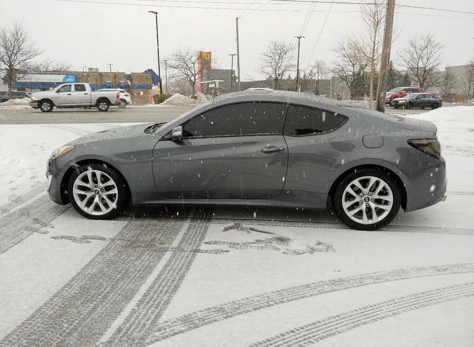 2015 Hyundai Genesis Coupe - Image 5 of 6