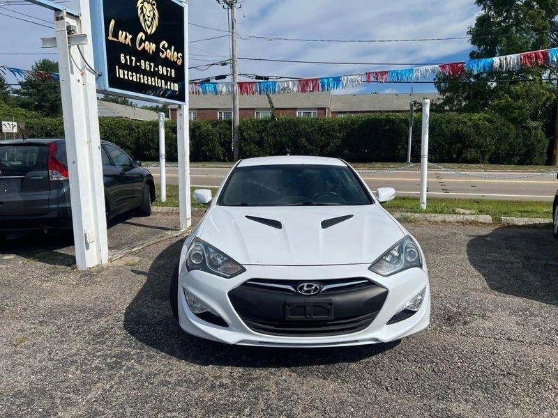 2015 Hyundai Genesis Coupe - Image 2 of 13