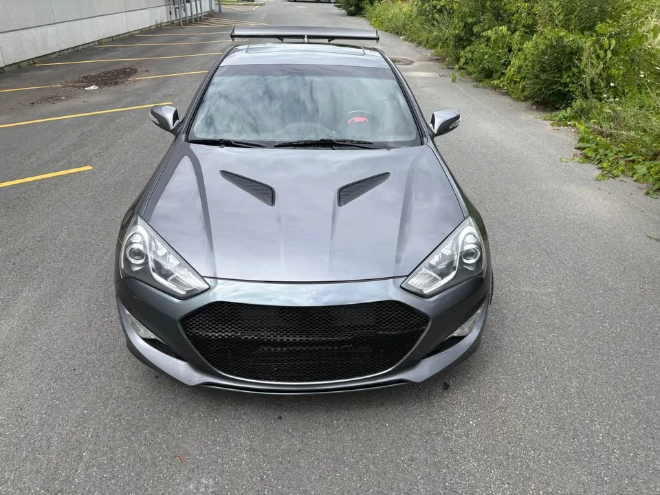 2015 Hyundai Genesis Coupe - Image 2 of 18