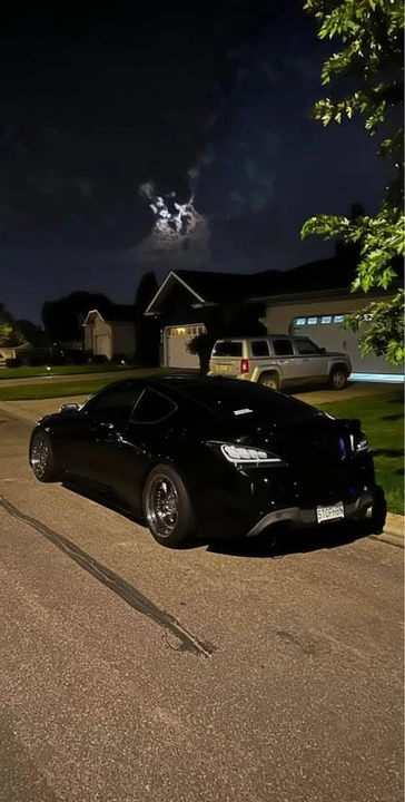 2015 Hyundai Genesis Coupe - Image 7 of 10