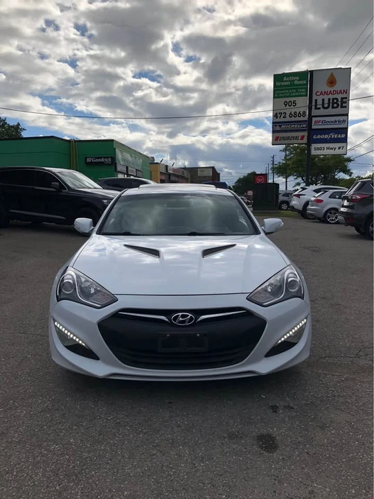 2015 Hyundai Genesis Coupe - Image 3 of 9