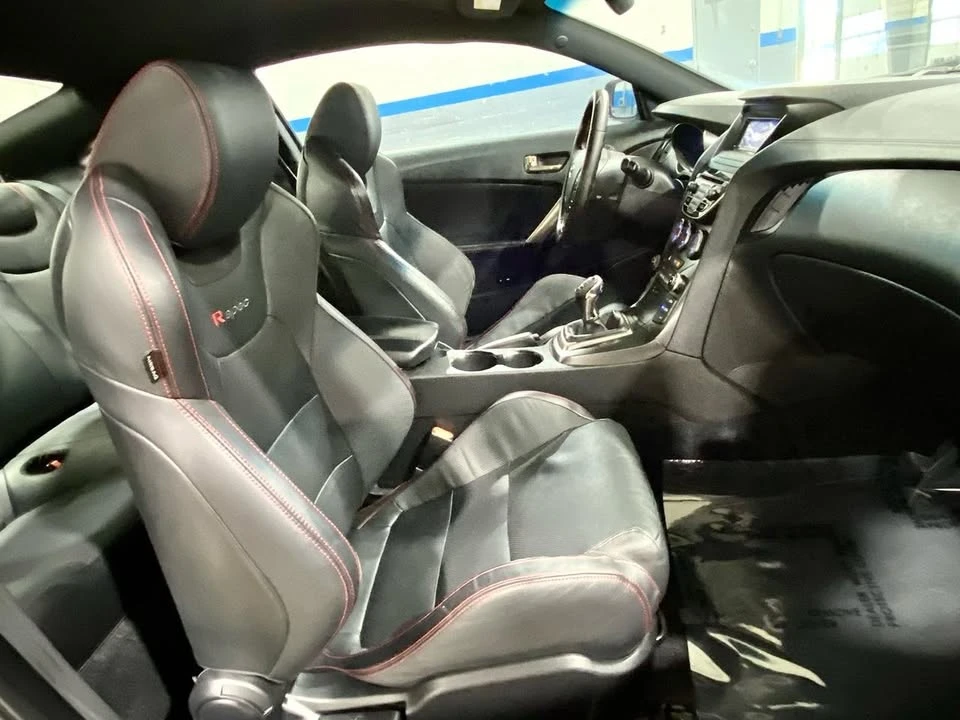 2015 Hyundai Genesis Coupe - Image 20 of 20