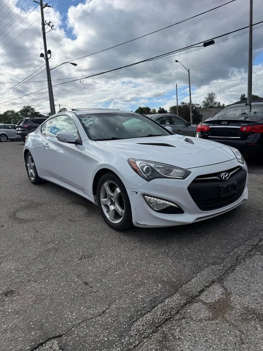 2015 Hyundai Genesis Coupe - Image 3 of 16