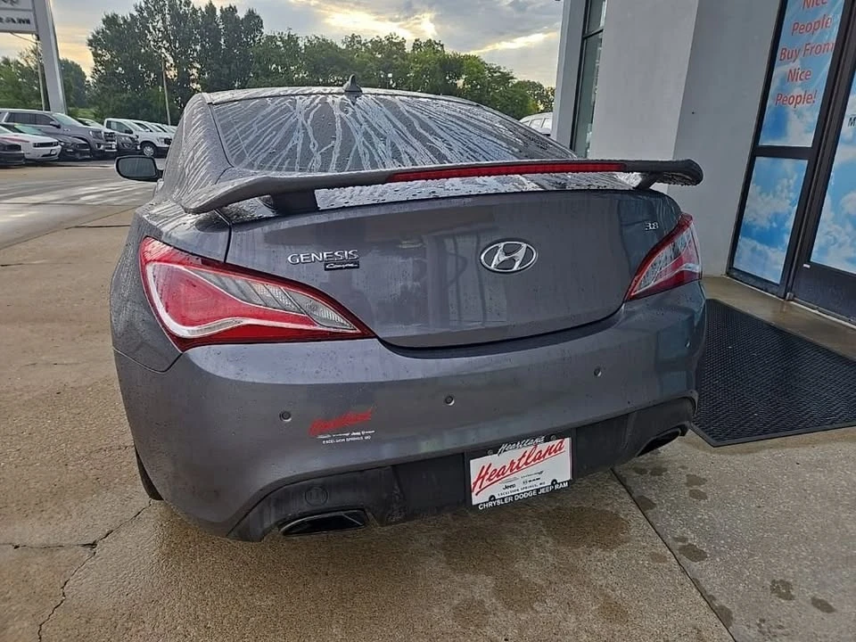 2015 Hyundai Genesis Coupe - Image 6 of 20