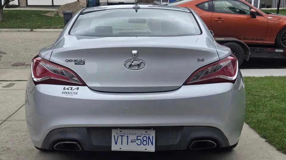 2015 Hyundai Genesis Coupe - Image 6 of 11