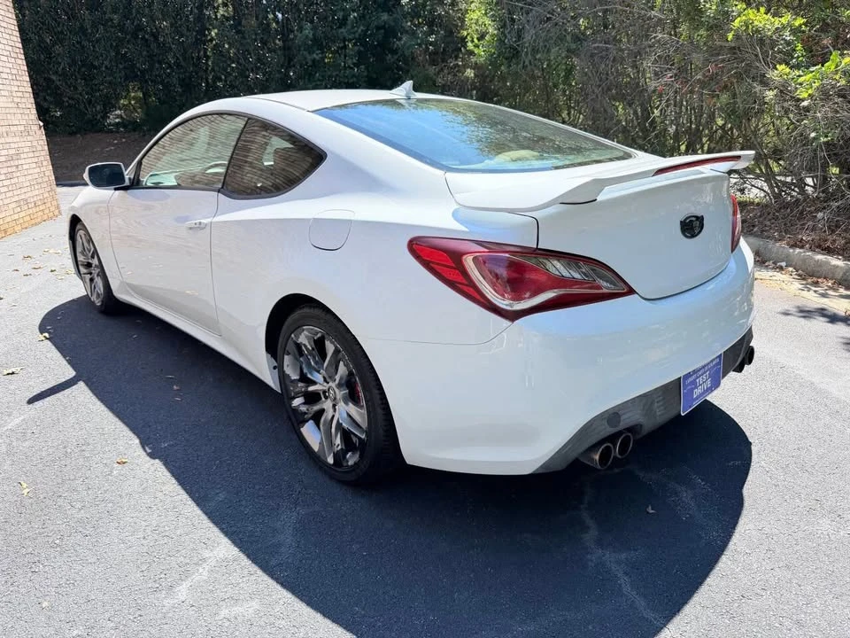 2015 Hyundai Genesis Coupe - Image 5 of 20