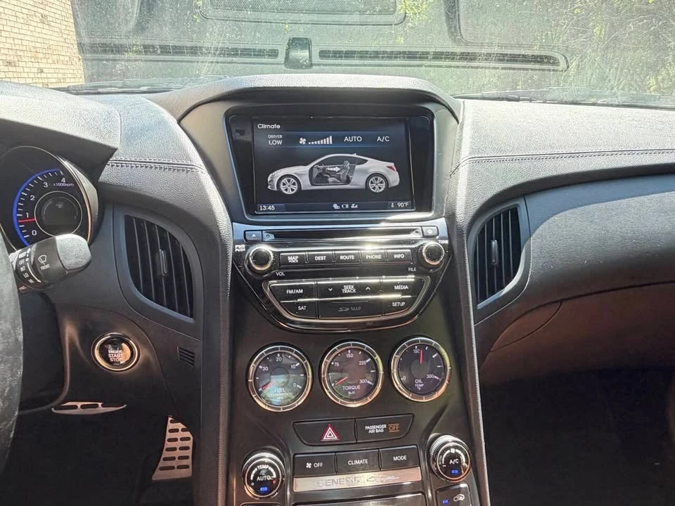 2015 Hyundai Genesis Coupe - Image 19 of 20