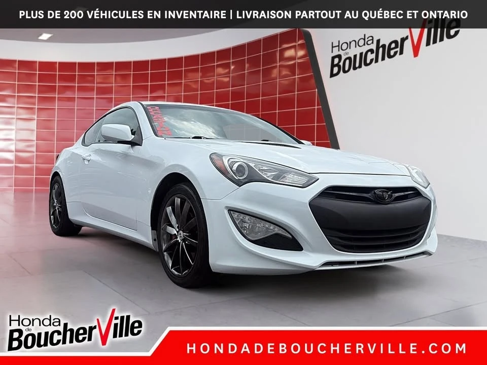 2015 Hyundai Genesis Coupe - Image 11 of 20