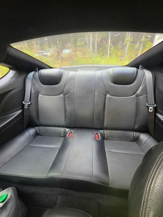 2015 Hyundai Genesis Coupe - Image 4 of 7