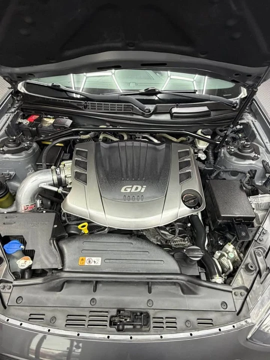 2015 Hyundai Genesis Coupe - Image 17 of 20