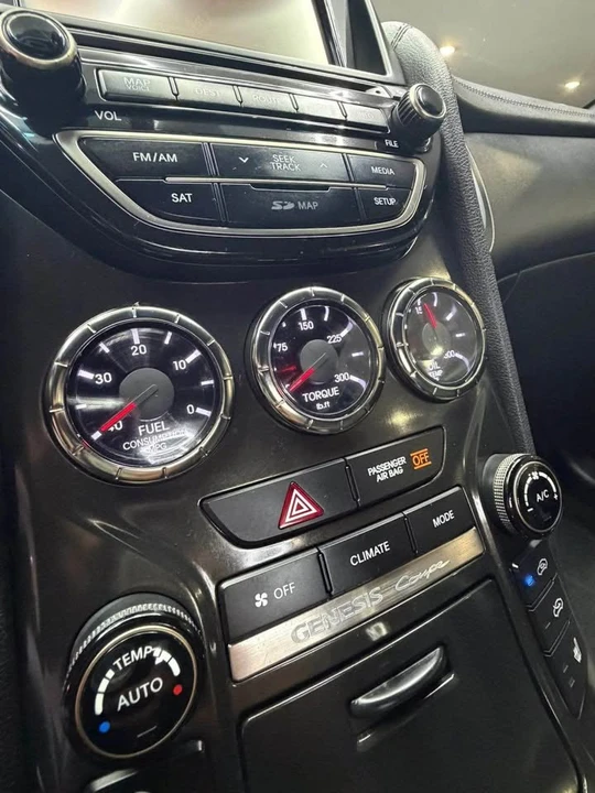 2015 Hyundai Genesis Coupe - Image 11 of 20