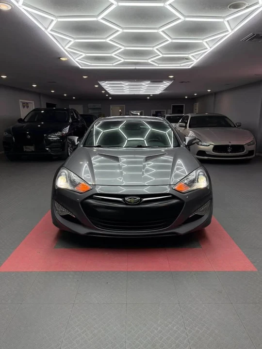 2015 Hyundai Genesis Coupe - Image 8 of 20
