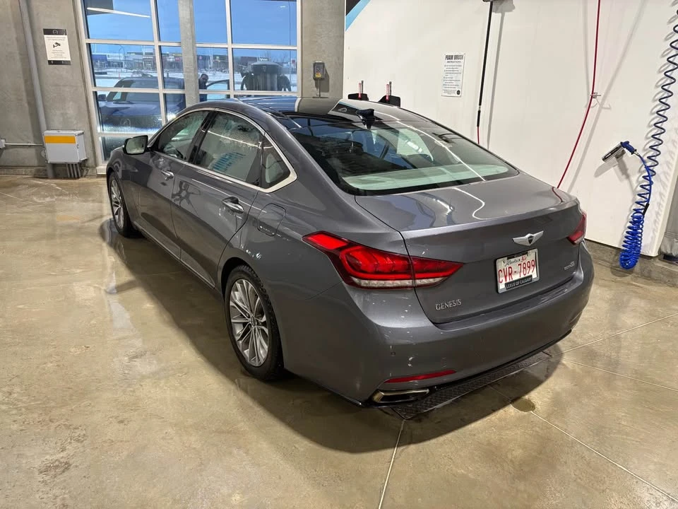 2015 Hyundai Genesis - Image 4 of 10