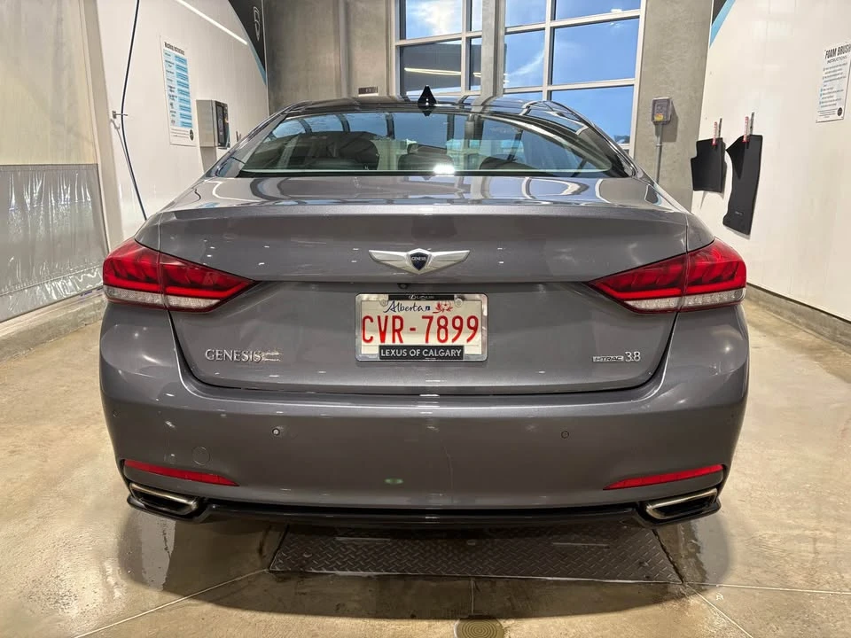 2015 Hyundai Genesis - Image 6 of 10