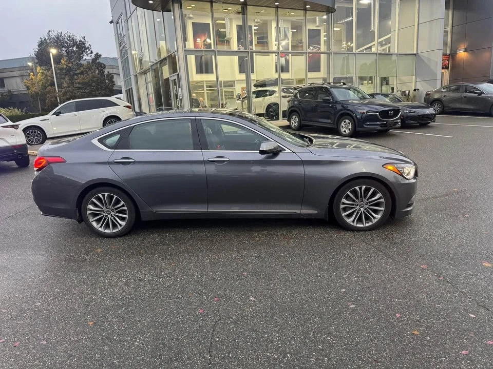 2015 Hyundai Genesis - Image 3 of 19