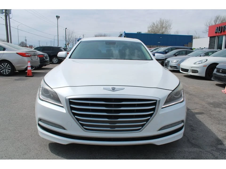 2015 Hyundai Genesis - Image 9 of 20