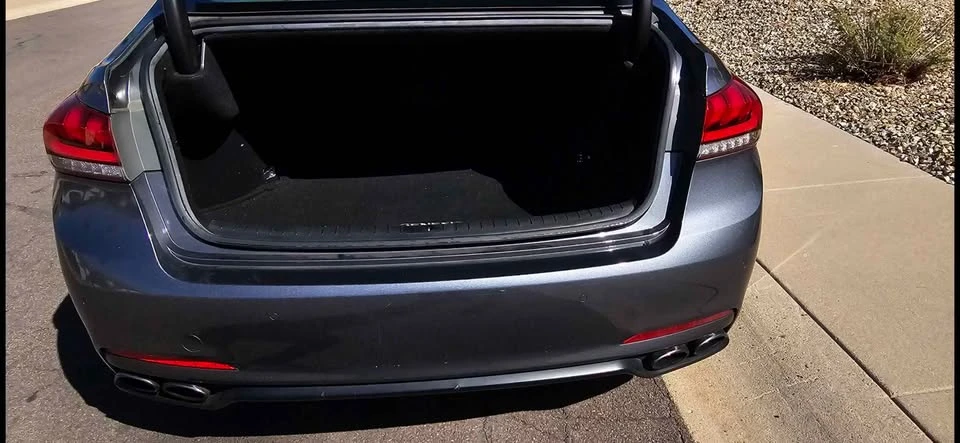 2015 Hyundai Genesis - Image 9 of 9