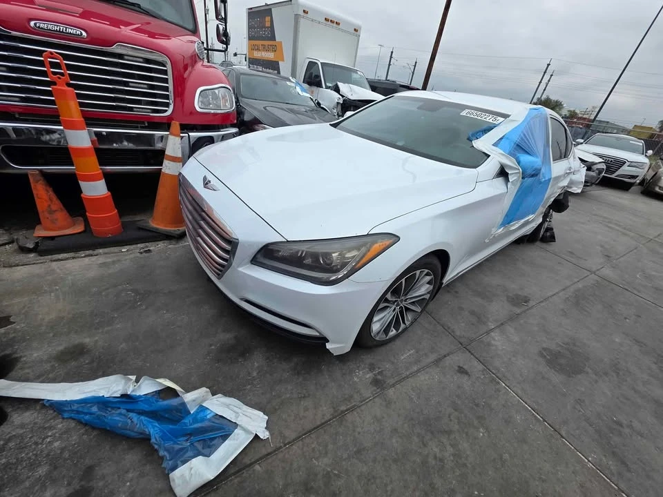 2015 Hyundai Genesis - Image 3 of 6