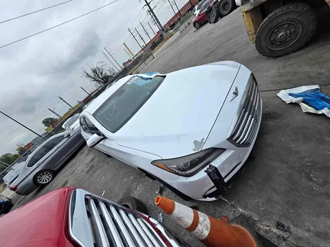 2015 Hyundai Genesis Parts