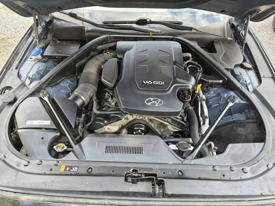 2015 Hyundai Genesis - Image 3 of 5