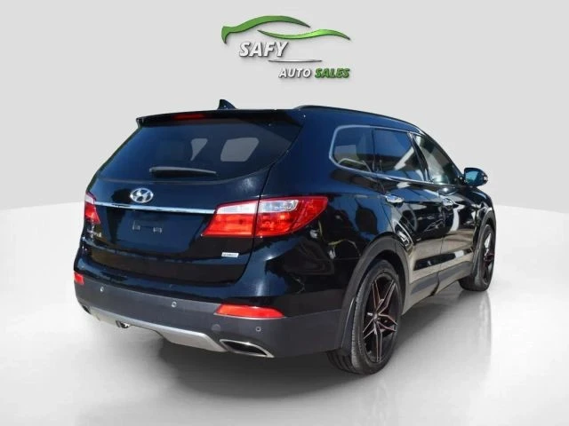 2015 Hyundai Santa Fe - Image 8 of 21