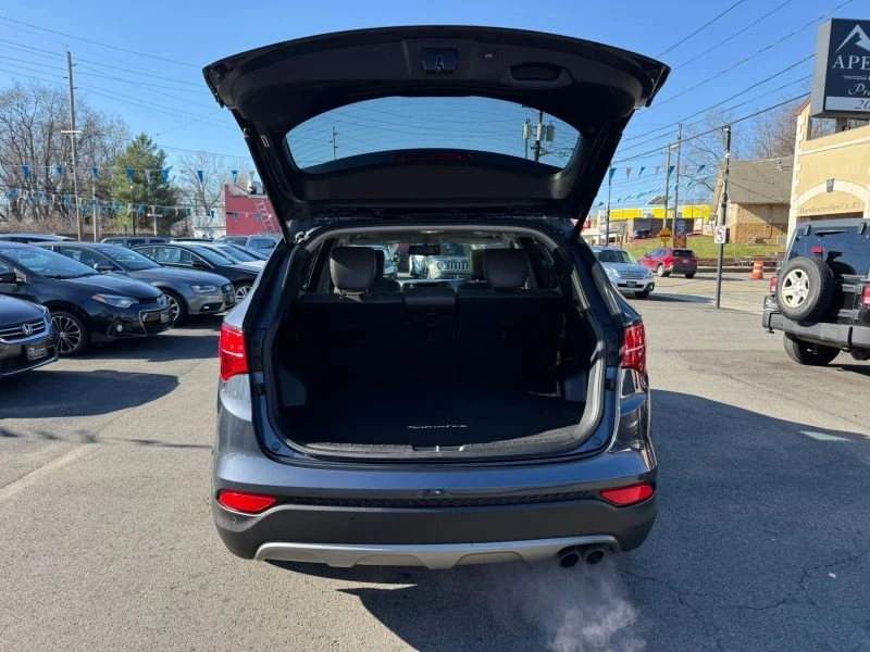 2015 Hyundai Santa Fe - Image 10 of 12