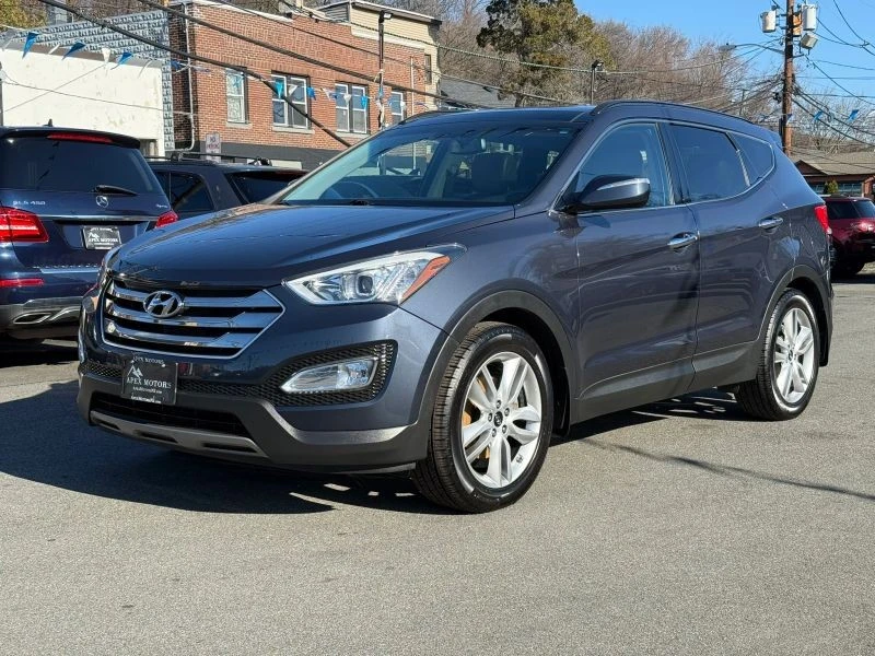 2015 Hyundai Santa Fe - Image 3 of 12