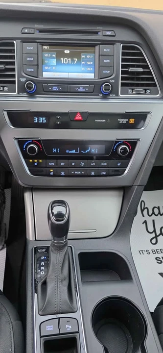 2015 Hyundai Sonata - Image 11 of 12